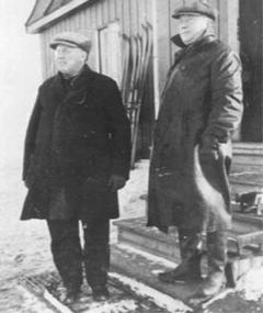 Peter S. Brandal og Michael Knutsen i Ny-Ålesund 1920